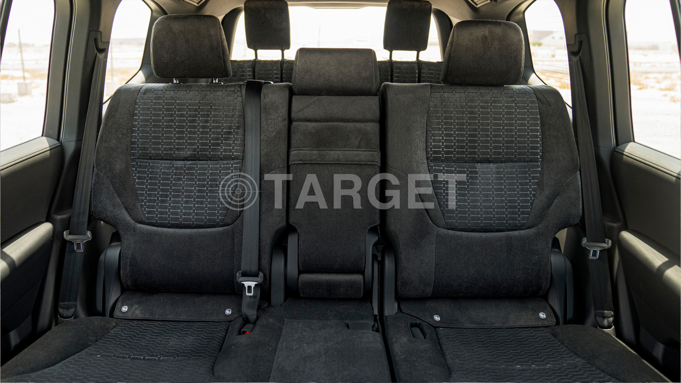 TOYOTA LAND CRUISER LC300 GXR 3.3D AT