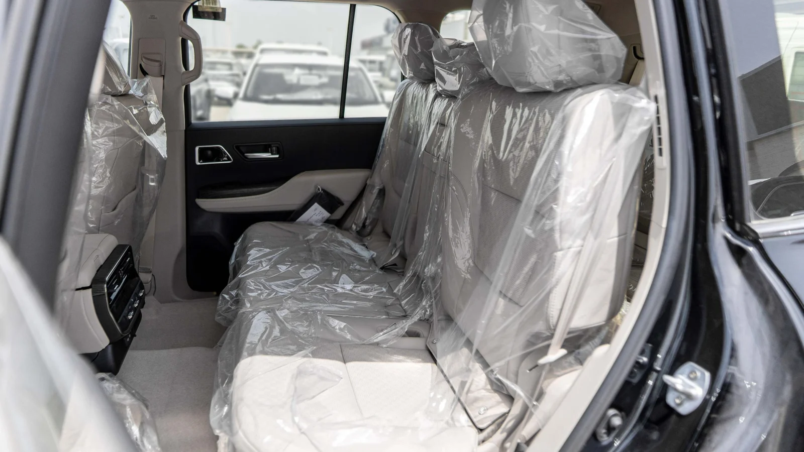 Toyota Land Cruiser VX 4.0L AT Petrol 2025: