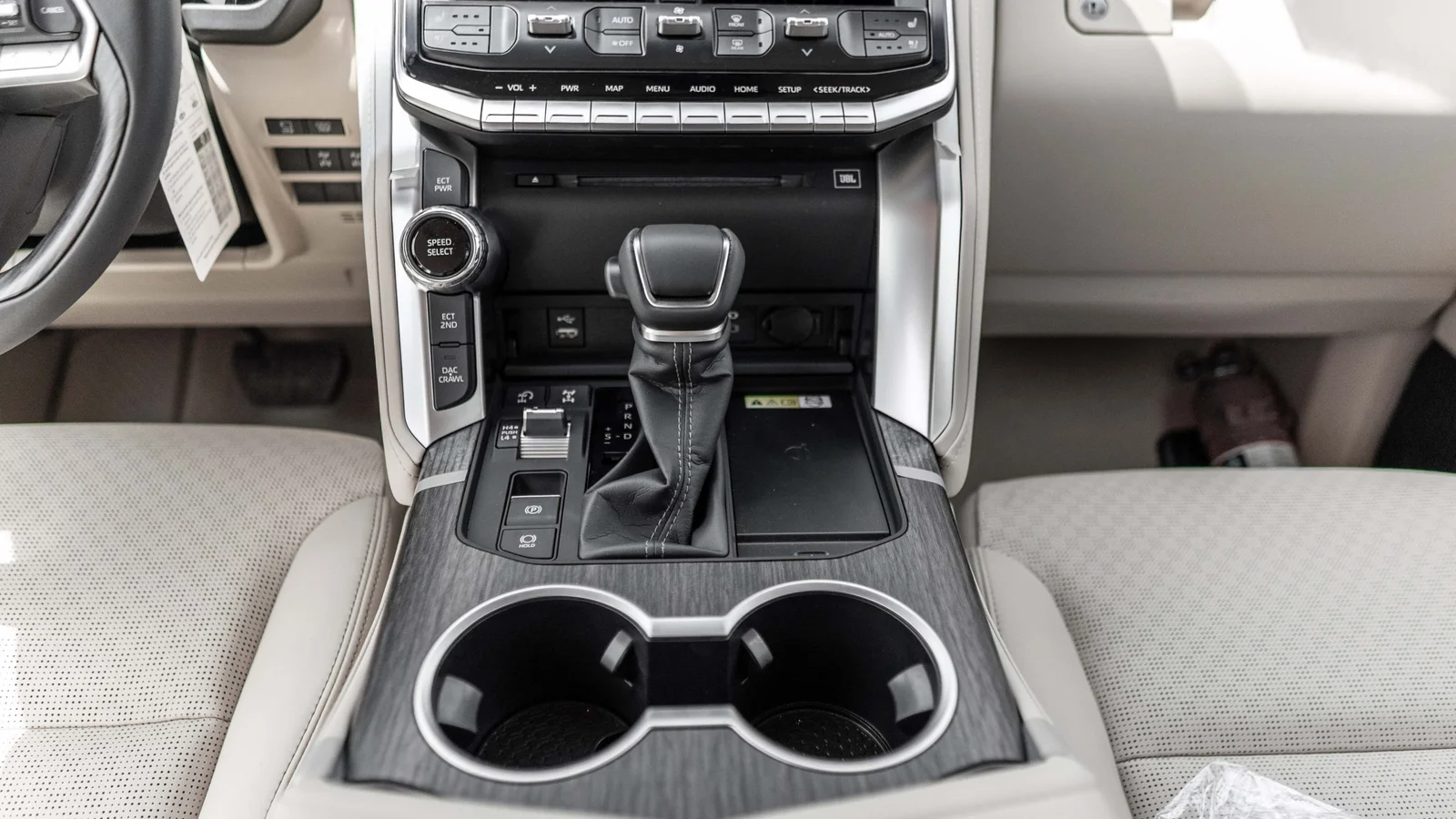 Toyota Land Cruiser VX 4.0L AT Petrol 2025: