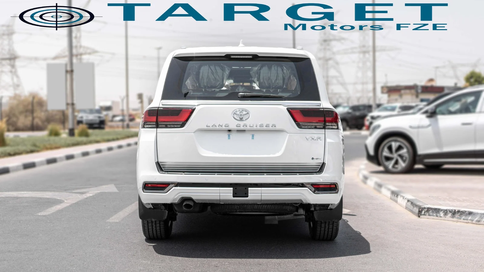 TOYOTA LAND CRUISER VXR 3.5 L AT HYBRID 2025