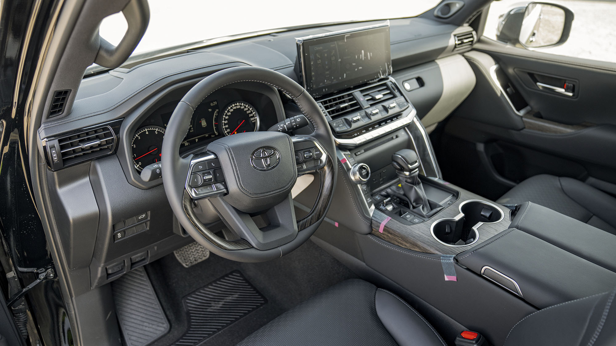 Toyota Land cruser LC300-3.5Petrol