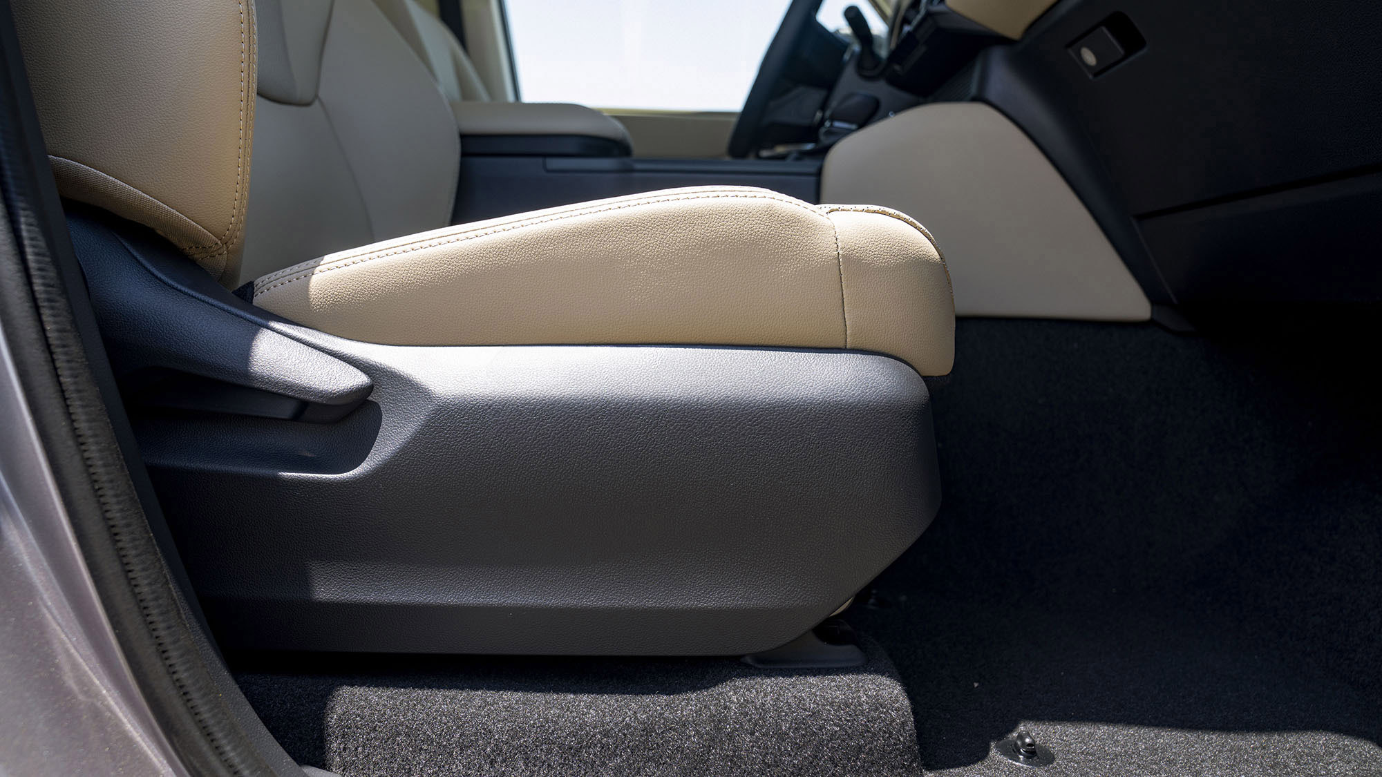 TOYOTA PRADO 250 TXL 2.7P AT LIMITED _ BRONZE