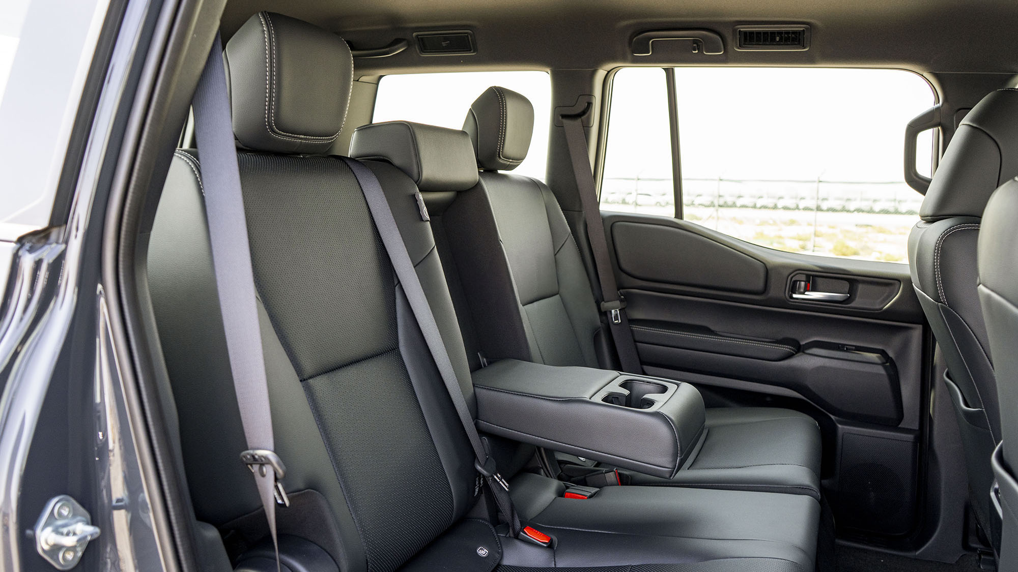TOYOTA PRADO 250 TXL 2.7P AT LIMITED _ GRAY