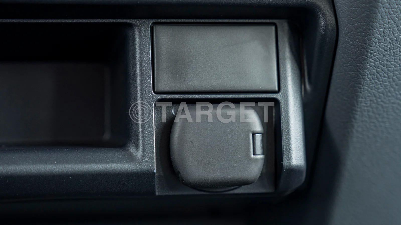 Toyota Prado Adventure Dual Tone Adventure 2.4L 2025