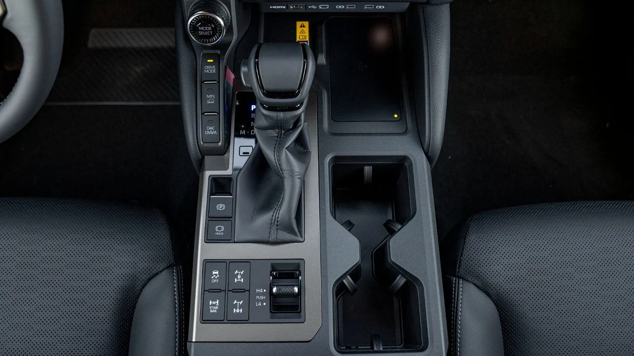 Toyota Prado Adventure Dual Tone Adventure 2.4L 2025