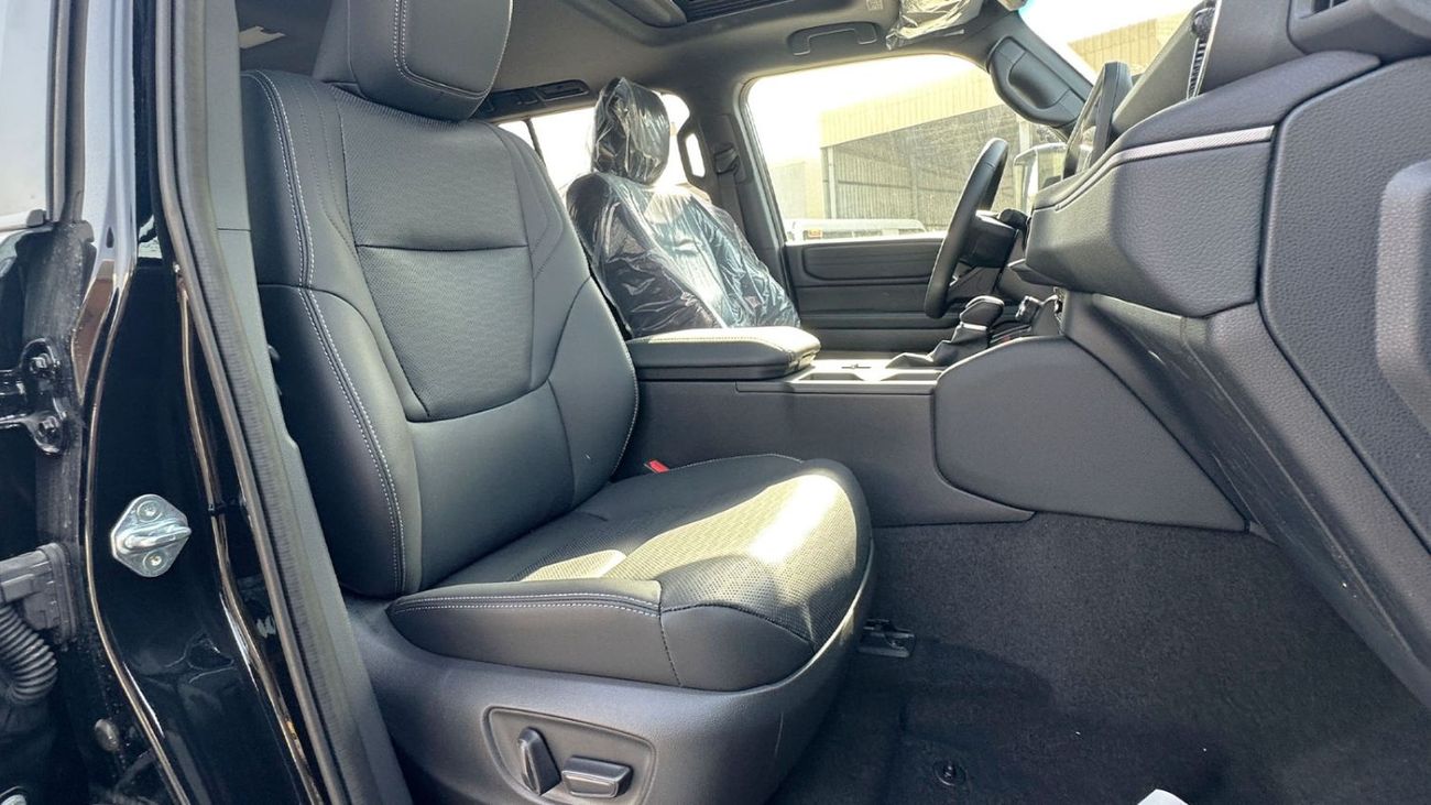 TOYOTA PRADO LUXURY / 2.4L V4 PETROL / FULL OPTION 2026