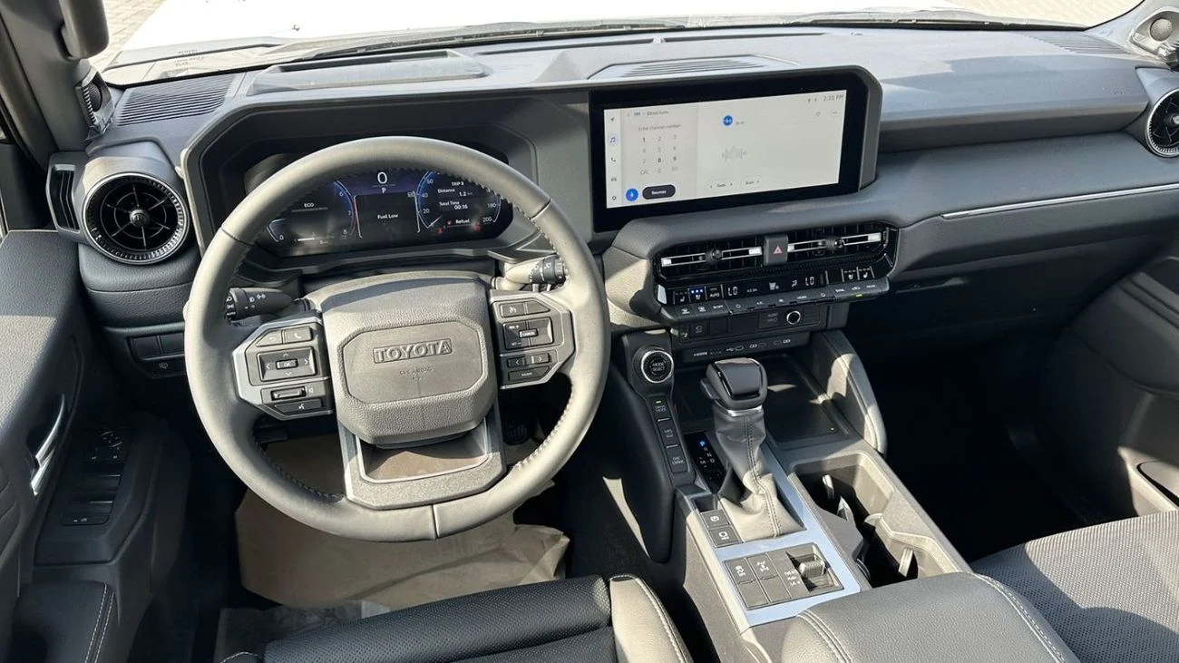 TOYOTA PRADO LUXURY / 2.4L V4 PETROL / FULL OPTION 2026
