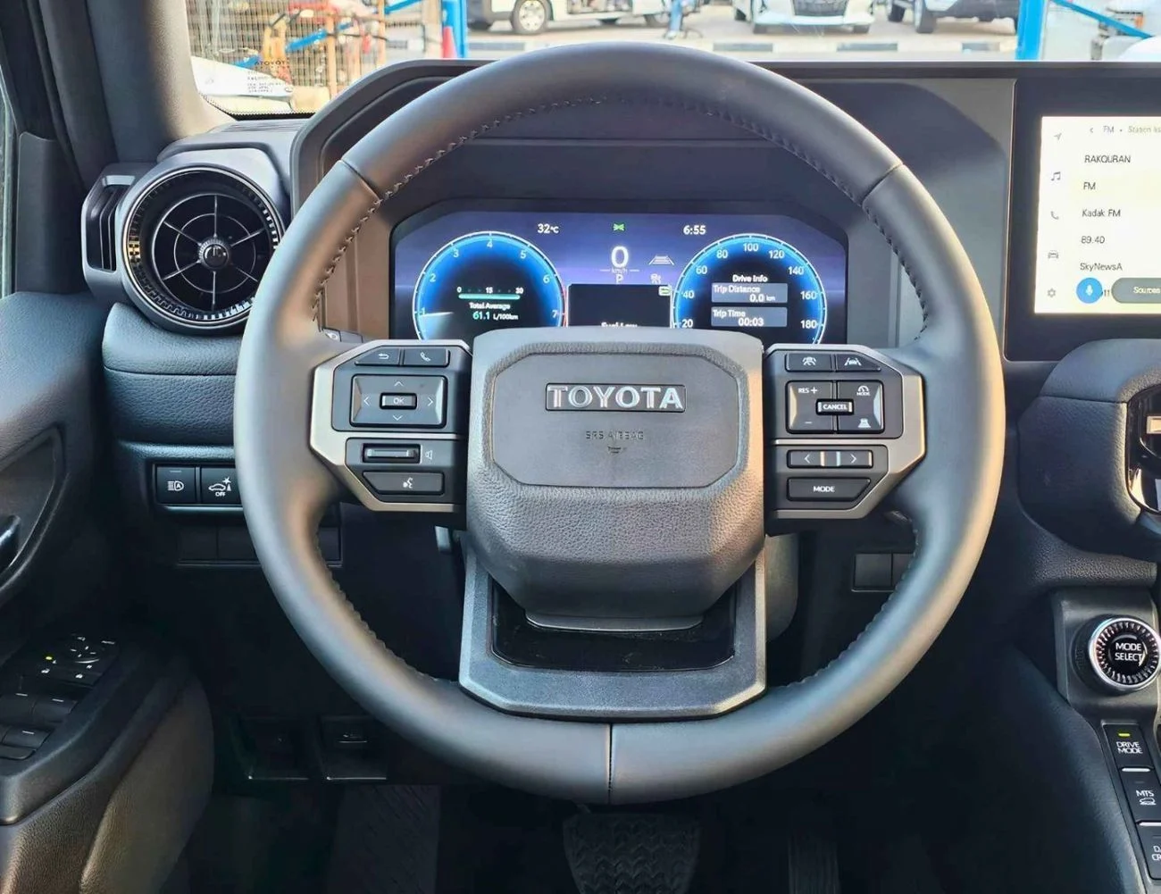 Toyota Prado TURBO  2.4L V4 PETROL 2026