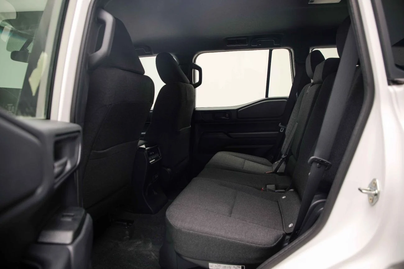 Toyota Prado Urban E 2.4L - Super White Inside Black
