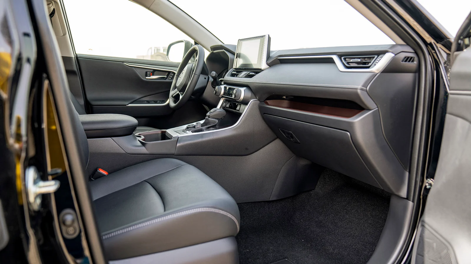 TOYOTA RAV4 2.0P AT 4X2 MY2025 – BLACK