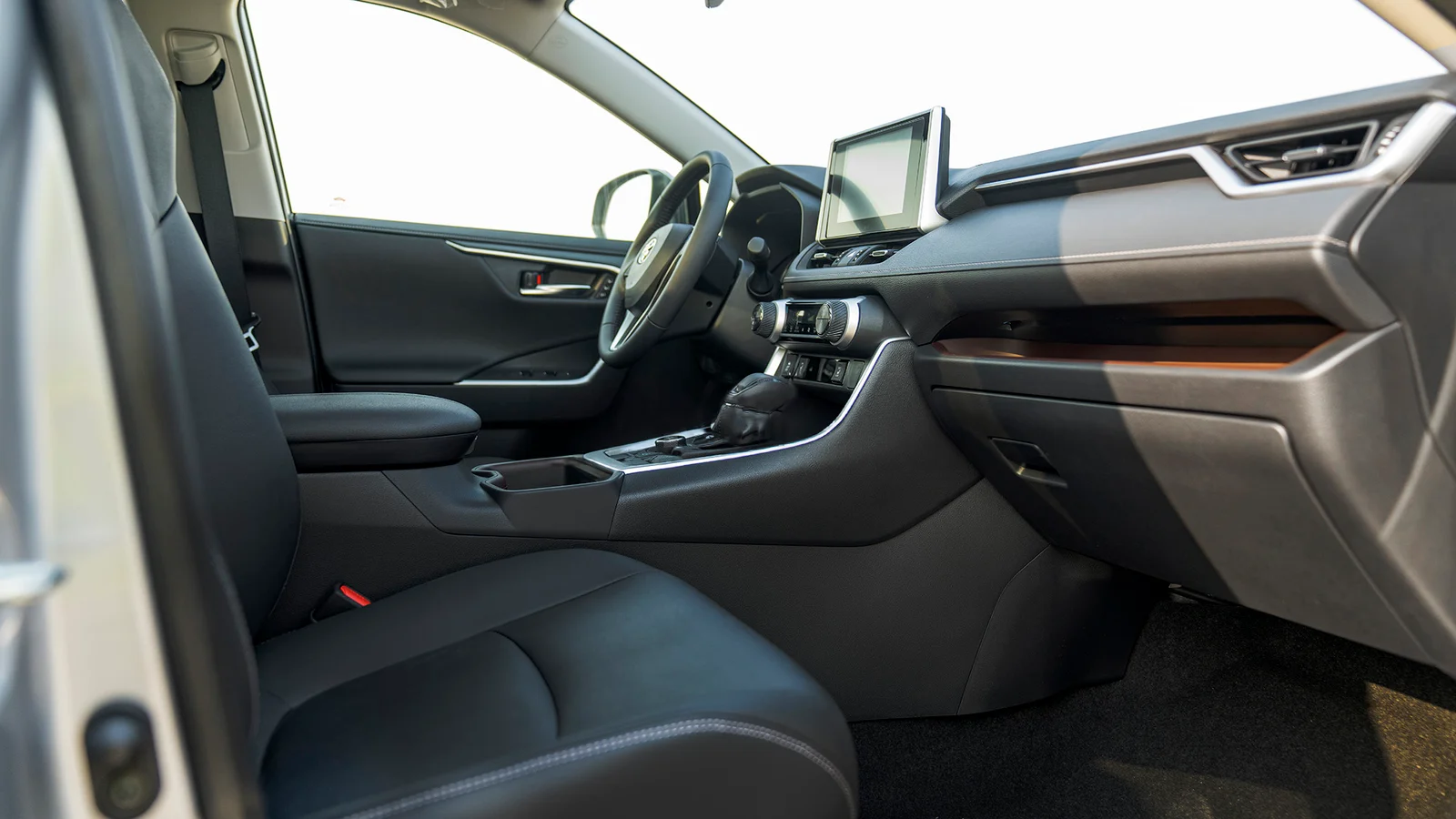 TOYOTA RAV4 2.0P AT 4X4 MY2025 – SILVER