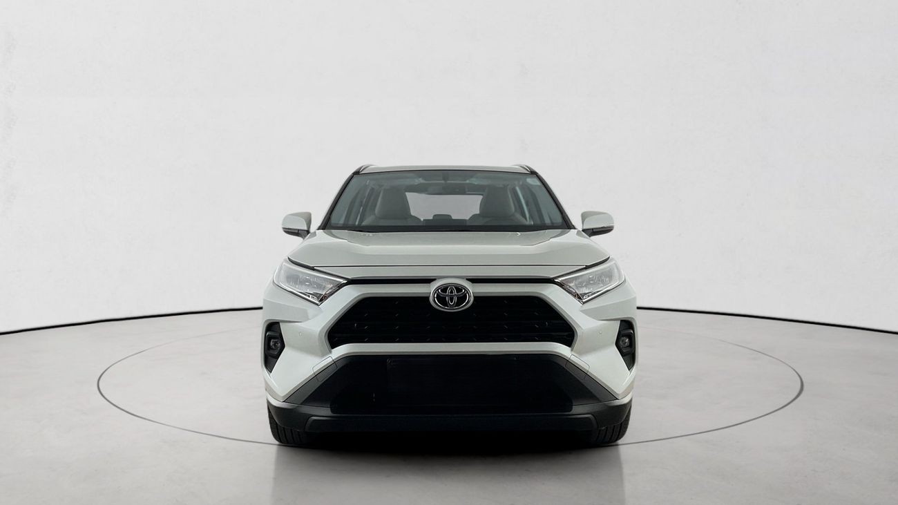 Toyota RAV4 2.5 VX 2026 _ WHITE