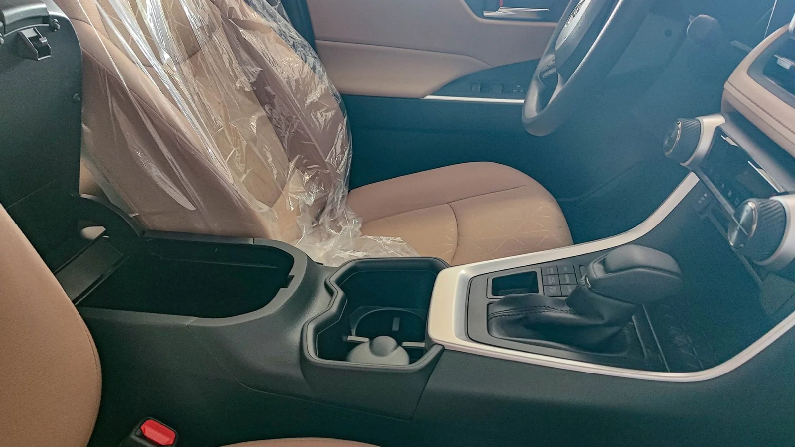 Toyota RAV4 2.5L AWD XLE – G AT