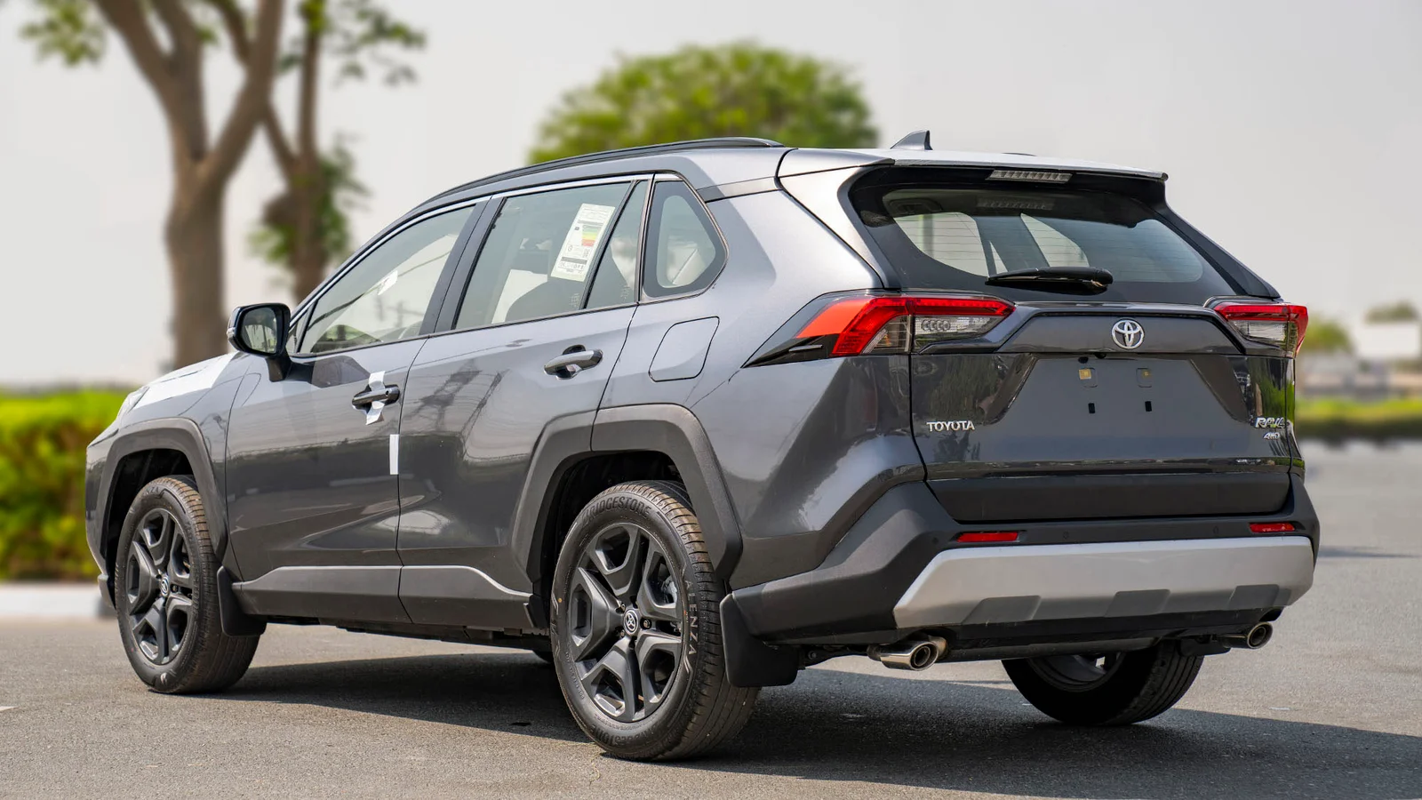 TOYOTA RAV4 ADVENTURE 2.5P AT MY2025– GREY