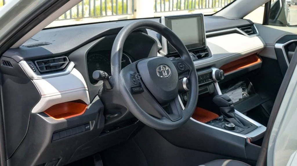 TOYOTA RAV4 ADVENTURE-V AWD 2.5L