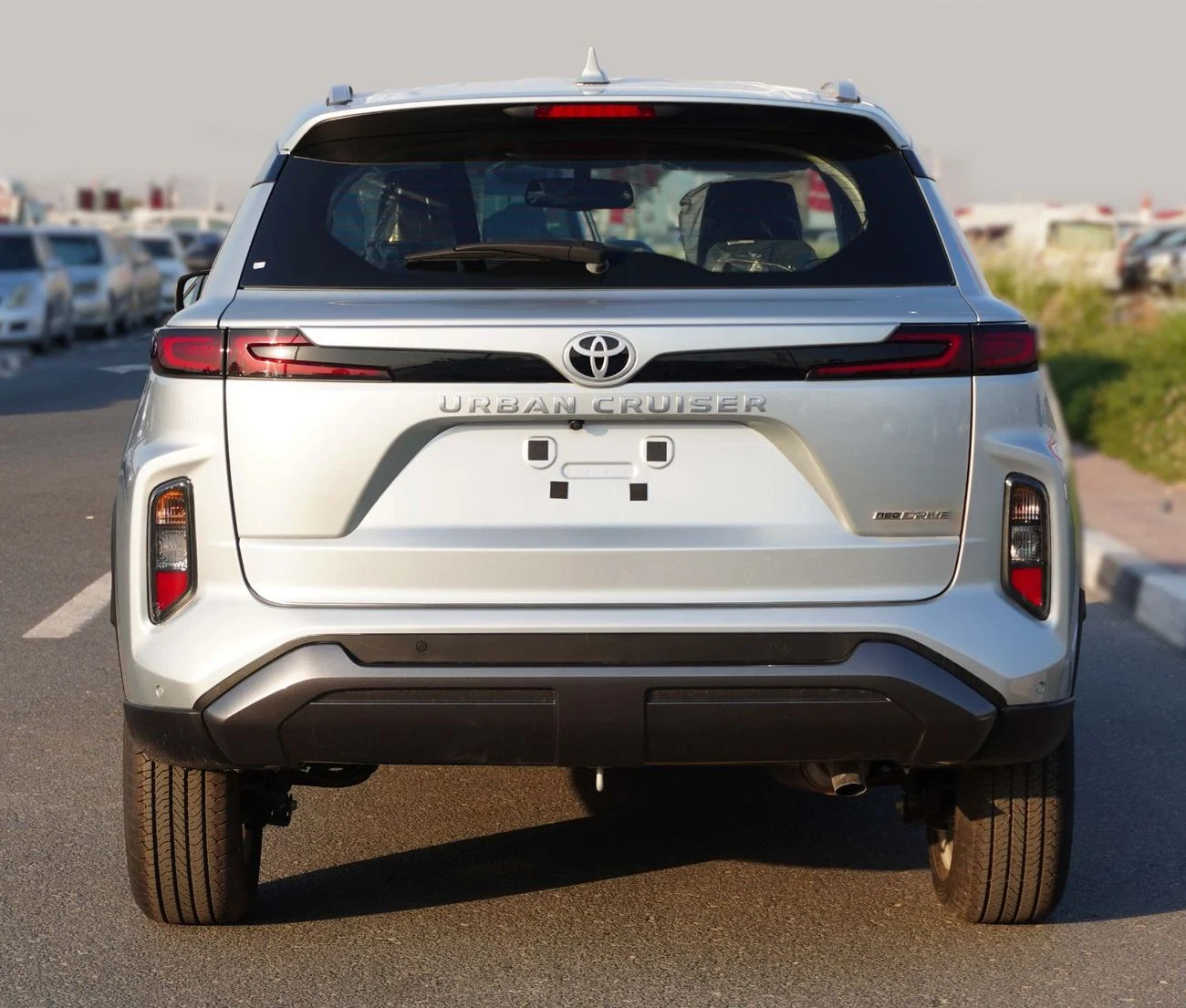 Toyota Urban Cruiser 1.5L GLX, A/T 2026 SILVER